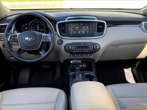 Used 2020 Kia Sorento EX AWD/4WD image 14