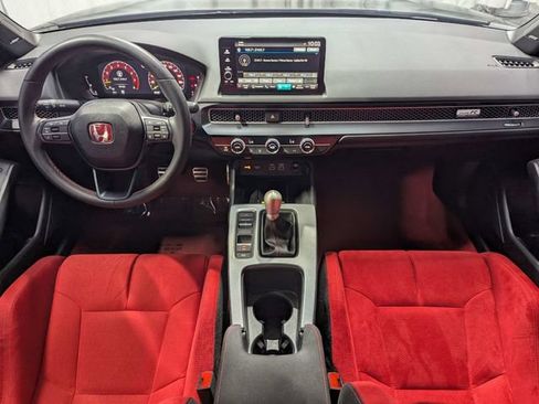 Used 2023 Honda Civic Type R image 6