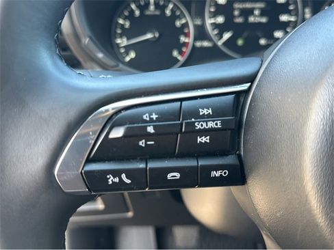 Used 2024 MAZDA MAZDA3 s image 27