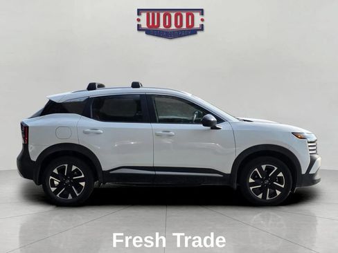 Used 2026 Nissan Kicks SV w/ Cold Weather Package AWD/4WD image 6