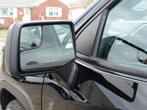 Used 2022 GMC Sierra 1500 Elevation image 11