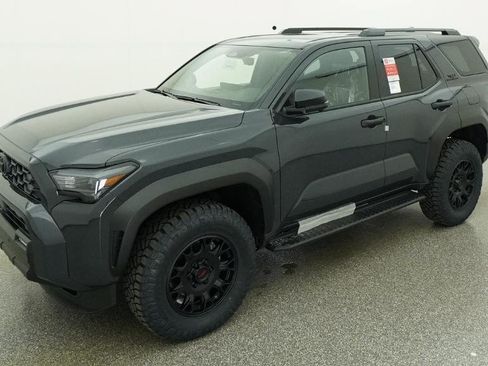 New 2026 Toyota 4Runner 4WD image 38