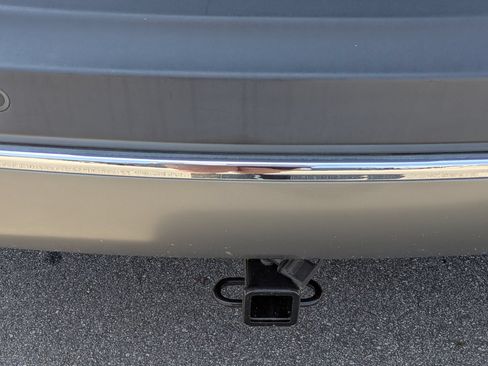 Used 2019 Jeep Cherokee Limited AWD/4WD image 35