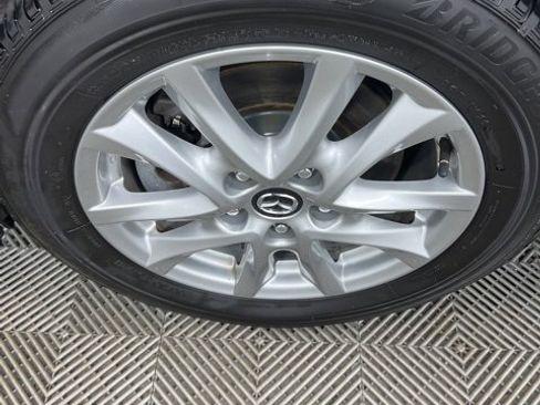 Used 2018 MAZDA MAZDA3 Sport image 7