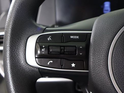 Used 2024 Kia Sportage LX image 36