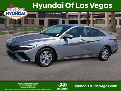 Certified 2025 Hyundai Elantra SE