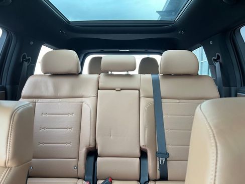 Used 2024 Hyundai Santa Fe Limited image 24