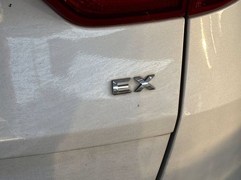 Used 2017 Kia Sportage EX w/ EX Technology Package FWD image 8