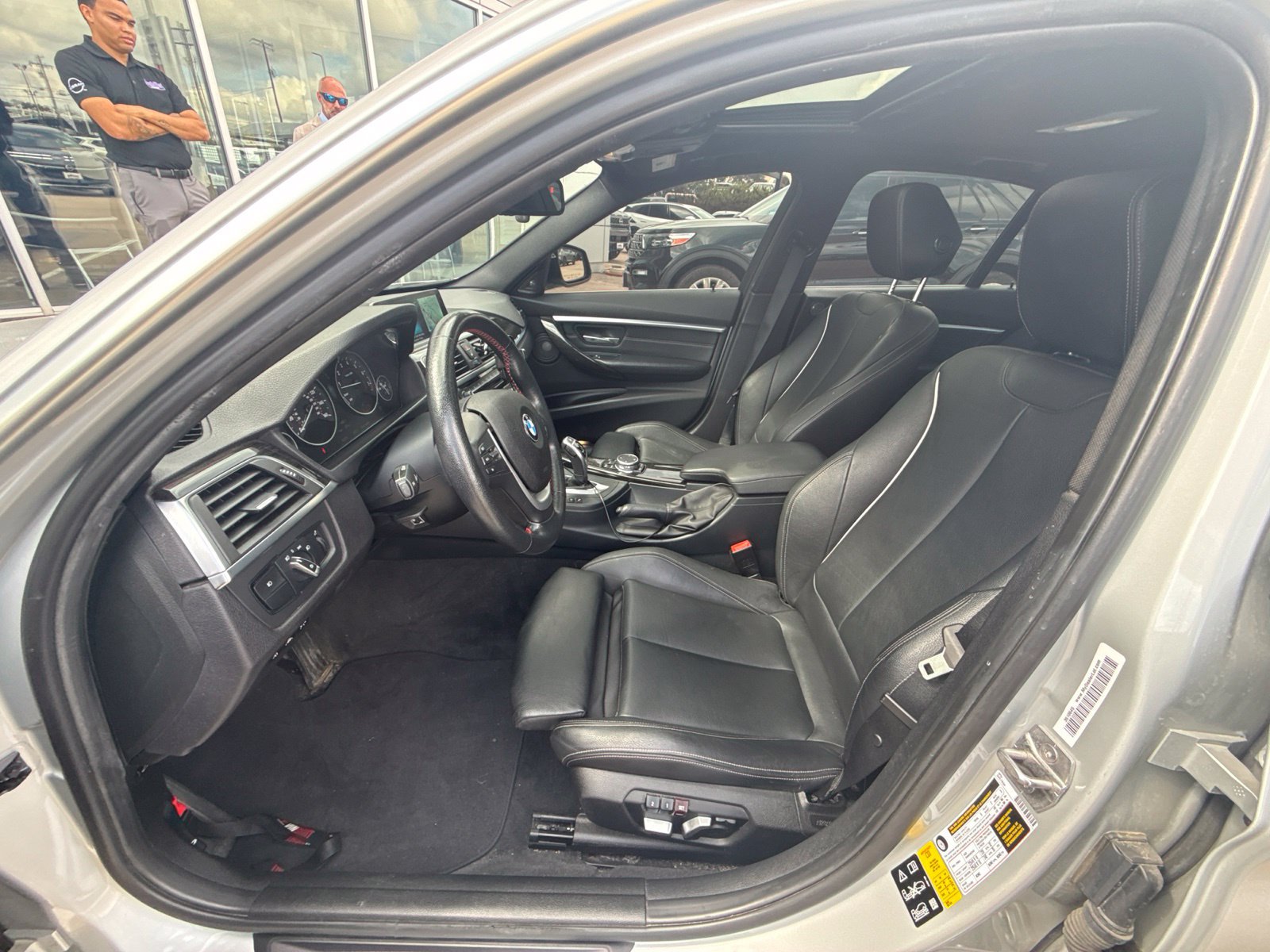 Used 2016 BMW 340i xDrive Sedan AWD/4WD image 6