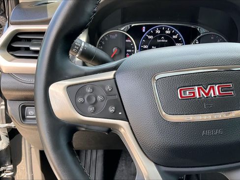 Used 2023 GMC Acadia Denali w/ Black Diamond Edition FWD image 24