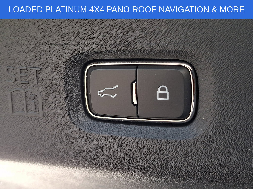 Used 2025 Ford Expedition Platinum w/ Driver's Package AWD/4WD image 31