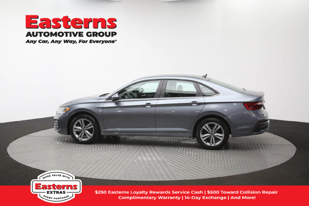 Used 2024 Volkswagen Jetta SE FWD image 62