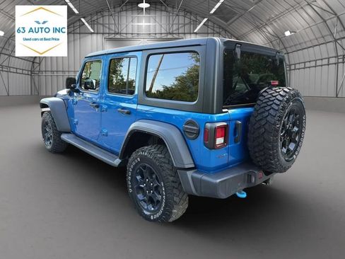 Used 2023 Jeep Wrangler Unlimited w/ Cold Weather Group AWD/4WD image 4
