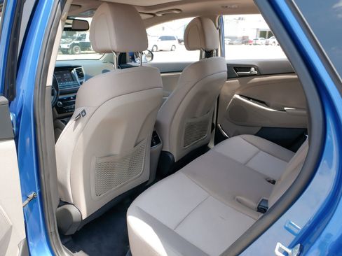 Used 2018 Hyundai Tucson Value w/ Cargo Package image 41