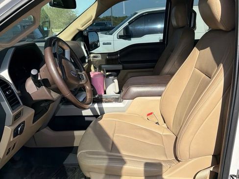 Used 2018 Ford F150 Lariat AWD/4WD image 7