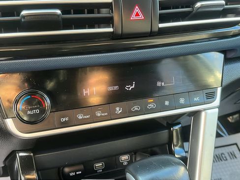 Used 2023 Kia Seltos S image 19