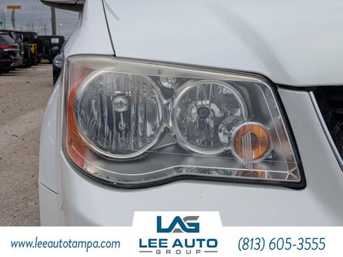 Used 2017 Dodge Grand Caravan SXT image 9