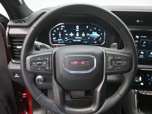Used 2024 GMC Sierra 1500 AT4 w/ Technology Package AWD/4WD image 6