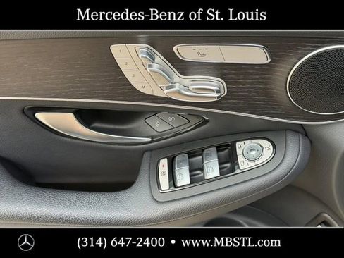 Used 2021 Mercedes-Benz GLC 300 4MATIC image 18