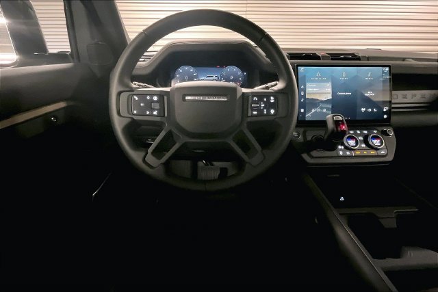 Certified 2026 Land Rover Defender 110 S AWD/4WD image 4