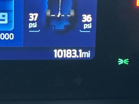 Used 2022 Ford Bronco Black Diamond image 22