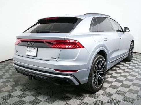 Used 2023 Audi Q8 Premium Plus image 3