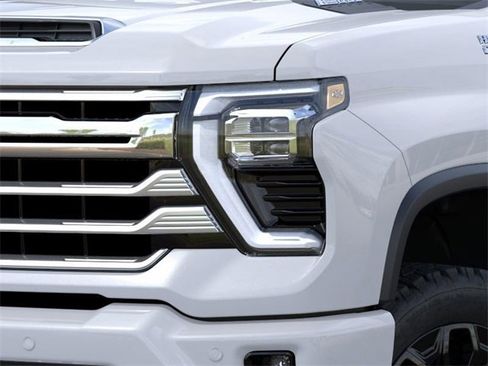 New 2026 Chevrolet Silverado 2500 High Country w/ High Country Premium Package image 10