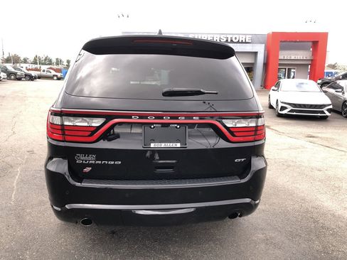 Used 2024 Dodge Durango GT image 11