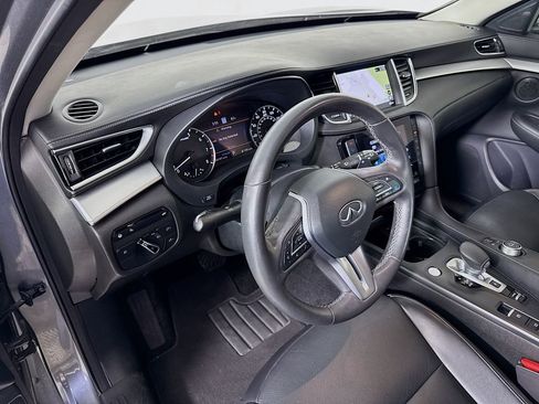 Used 2021 INFINITI QX50 Essential w/ Convenience Package FWD image 9