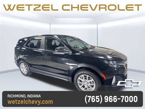 Used 2022 Chevrolet Equinox LT w/ Driver Convenience Package AWD/4WD image 1