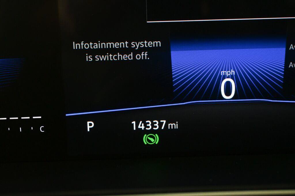 Used 2023 Volkswagen Tiguan SE FWD image 8