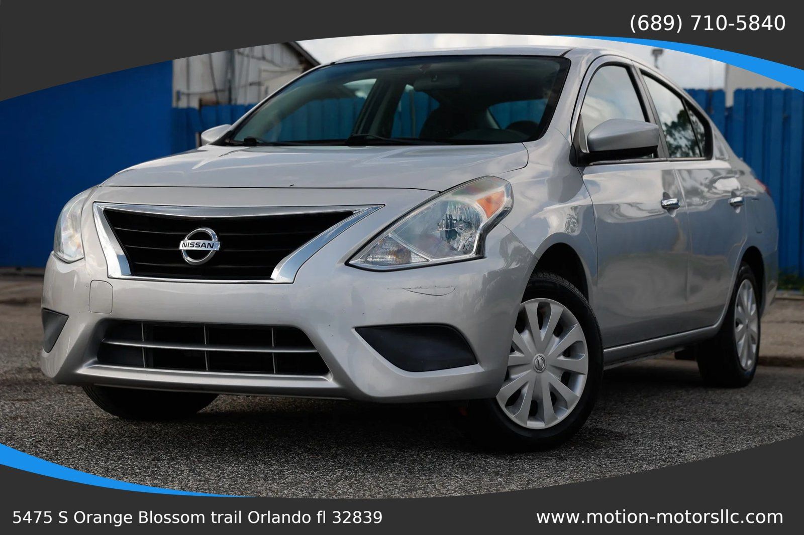 Used 2018 Nissan Versa SV FWD image 1