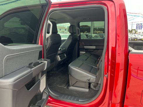 Used 2025 Ford F250 Lariat w/ Chrome Package AWD/4WD image 13