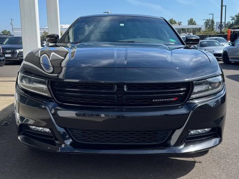 Used 2021 Dodge Charger SXT w/ Driver Convenience Group AWD/4WD image 2