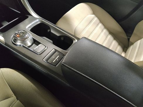 Used 2018 Ford Fusion S image 26