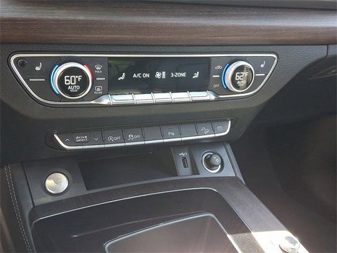 Certified 2023 Audi Q5 2.0T Premium Plus w/ Premium Plus Package image 17