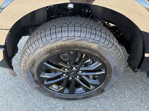 New 2026 Ford F150 XLT AWD/4WD image 9