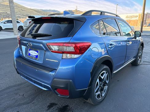 Used 2020 Subaru Crosstrek 2.0i Limited w/ Moonroof Package w/Navigation image 3