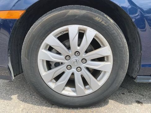 Used 2020 Honda Odyssey LX image 29