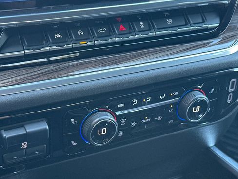 Used 2025 Chevrolet Silverado 1500 LT w/ All Star Edition Plus RWD image 21