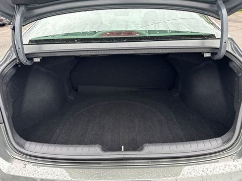 Used 2024 Hyundai Elantra SEL image 23