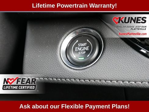 Used 2025 Buick Enclave Sport Touring AWD/4WD image 28