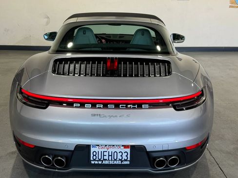 Used 2021 Porsche 911 AWD/4WD image 8