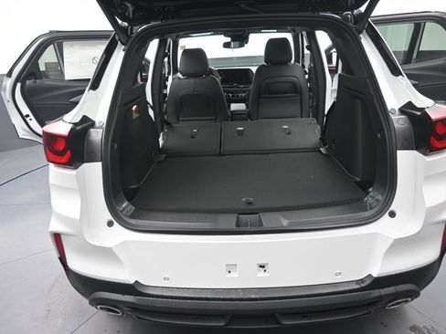 New 2026 Chevrolet TrailBlazer RS w/ Convenience Package AWD/4WD image 45