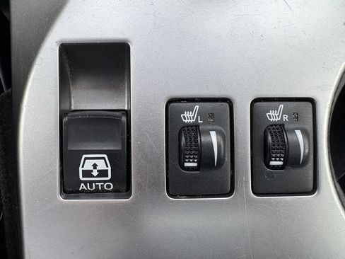 Used 2018 Toyota 4Runner SR5 Premium RWD image 14