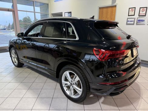 Used 2022 Audi Q3 2.0T Premium Plus image 5