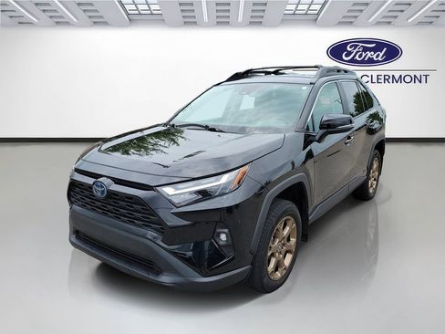 Used 2024 Toyota RAV4 AWD Hybrid image 2