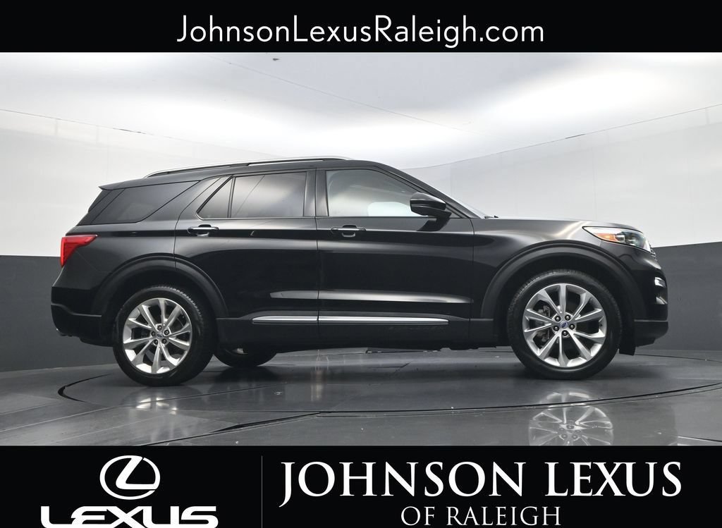 Used 2023 Ford Explorer Platinum w/ Technology Package AWD/4WD image 21