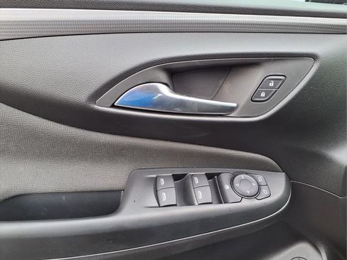 New 2026 Buick Envista Avenir FWD image 15