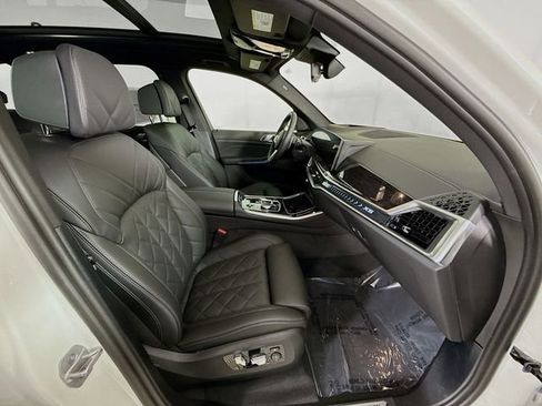 New 2026 BMW X5 xDrive50e w/ M Sport Package image 30